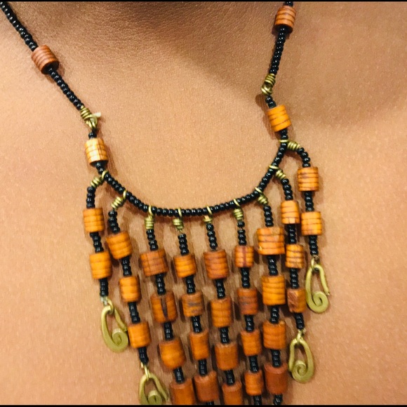 Handmade African Maasai Necklace - Picture 4 of 4